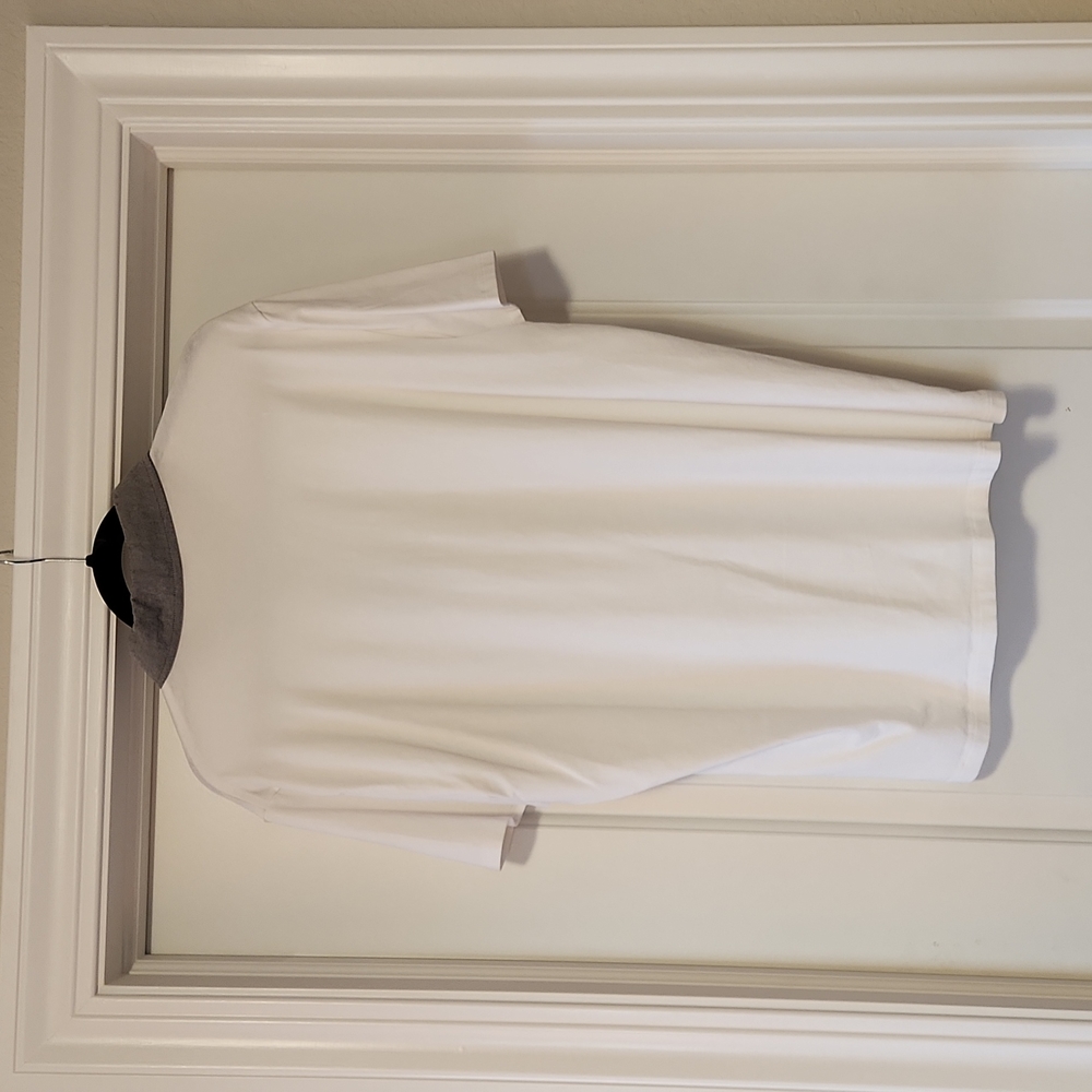 Express Two-Tone Polo - Picture 3 of 3